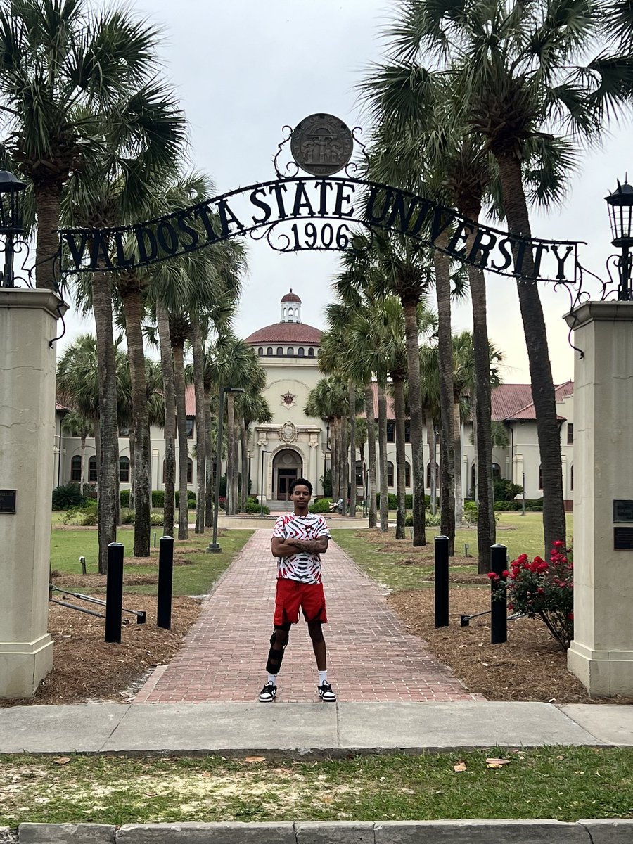 Had a great visit to Valdosta State… Thanks for the opportunity @CoachMikeHelfer #blazers