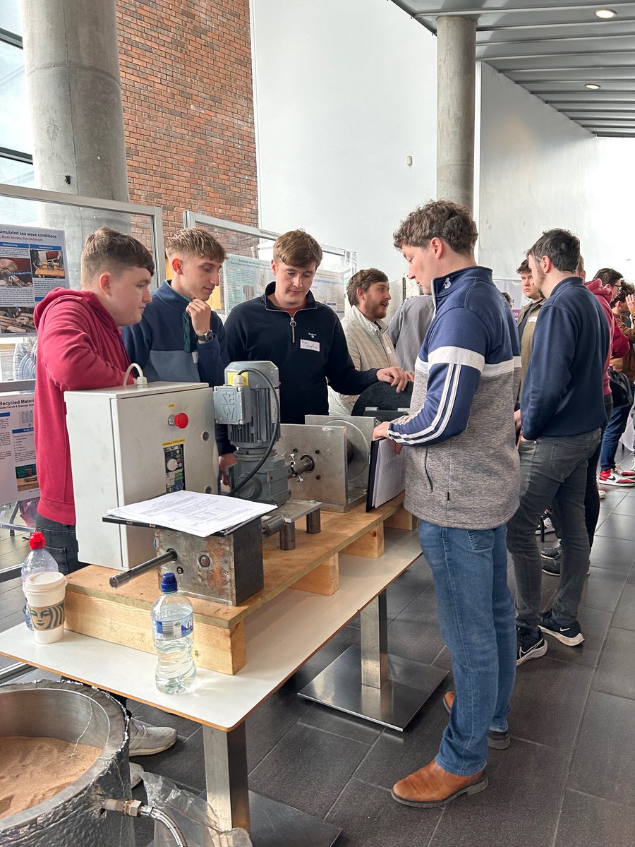 Well done to all our engineering students who participated in the Mechanical and Automobile Engineering Showcase 2024. Thank you to our industry partners who were present at the event for all their support. 🚀 #Engineering #WeAreTUS
