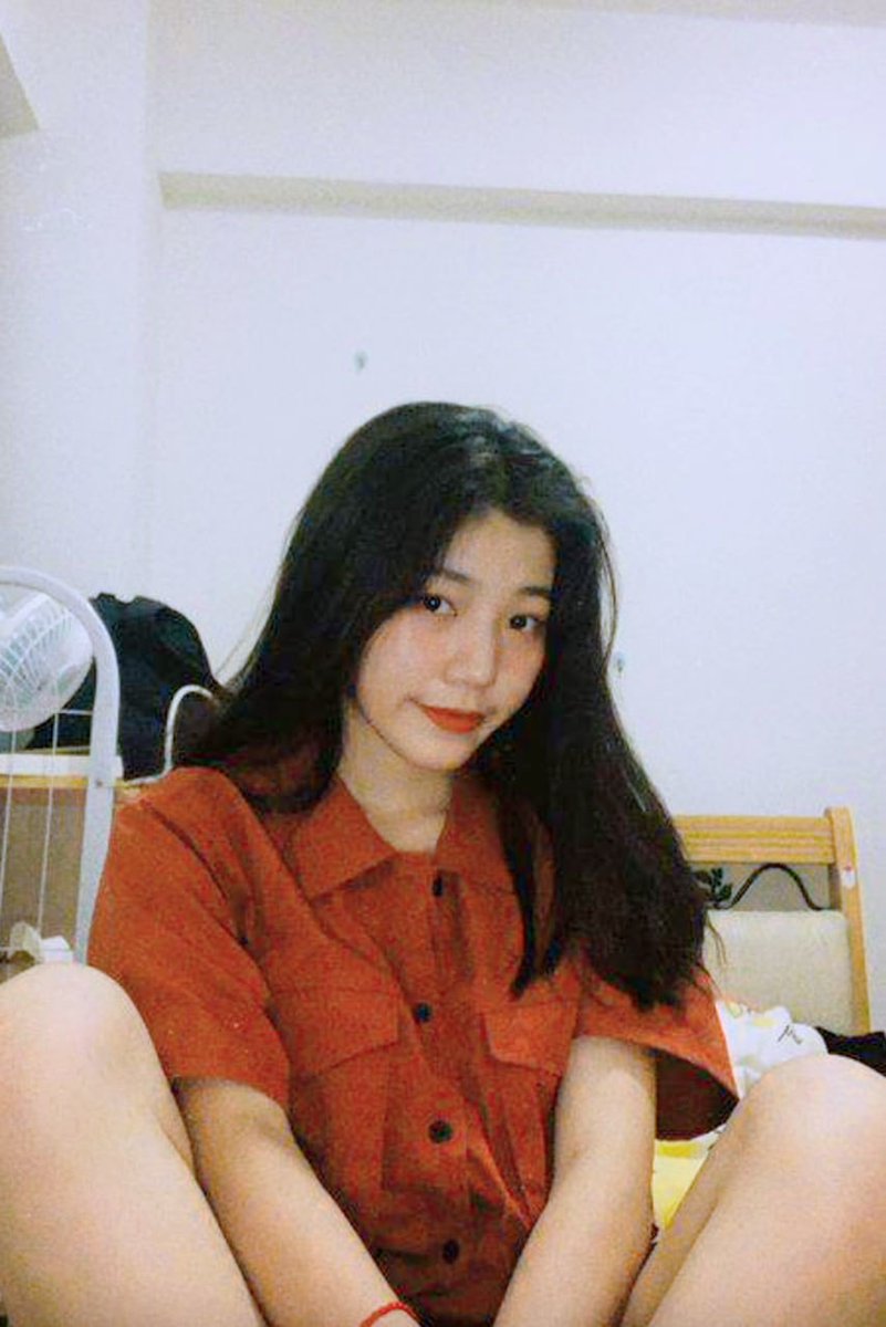 Watermelonvideo's tweet photo. 女大学生性爱流出，激情女上位。 https://t.co/cU56e0yTs0