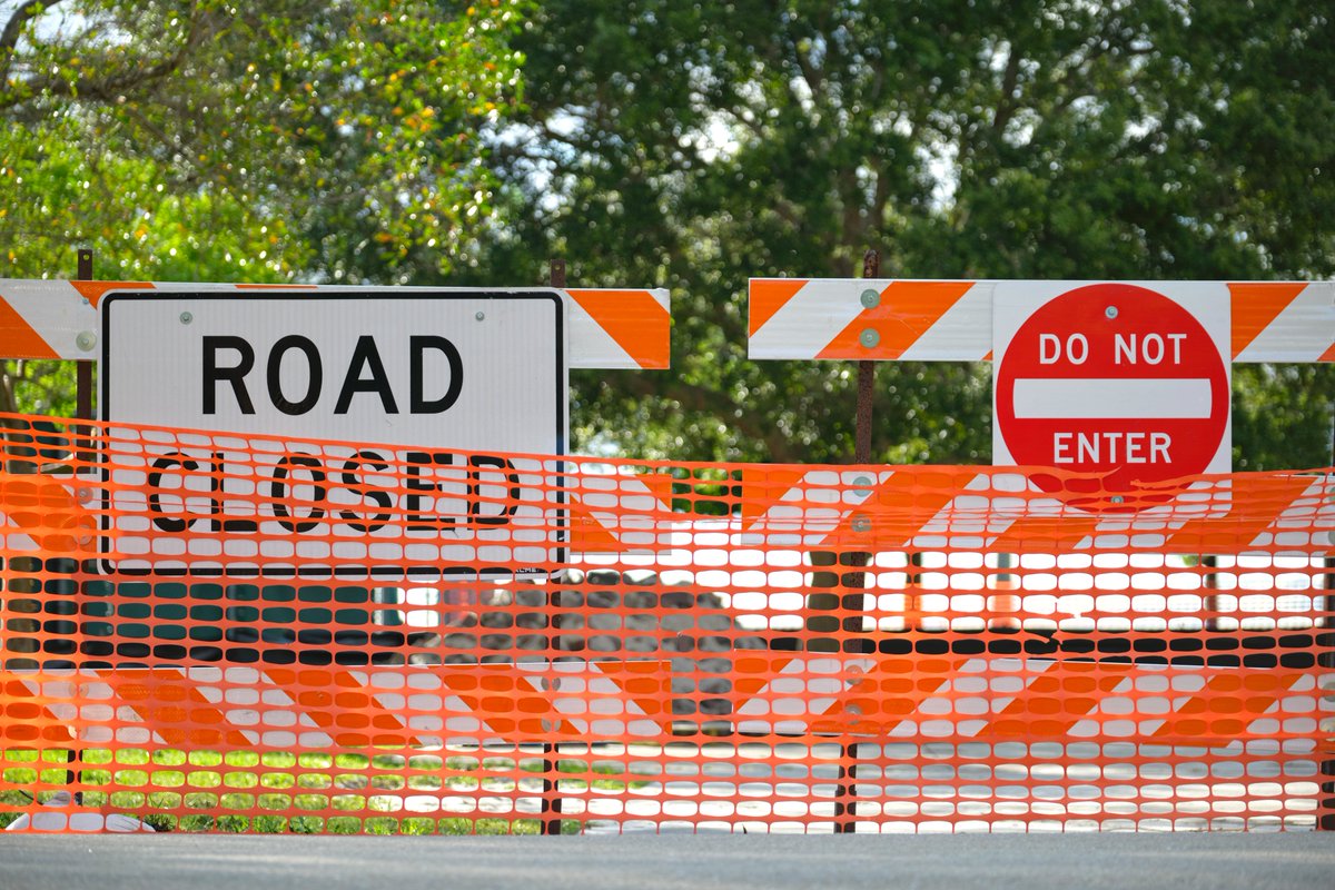 Due to work by Spire, there will be road closures at SW 22nd Street and SW 24th Street, Tuesday, April 23 through Thursday, April 25. bluespringsgov.com/CivicAlerts.as…