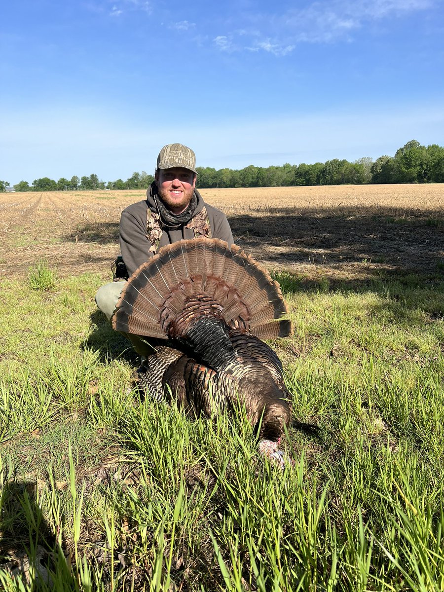 Clay Smith tweet media