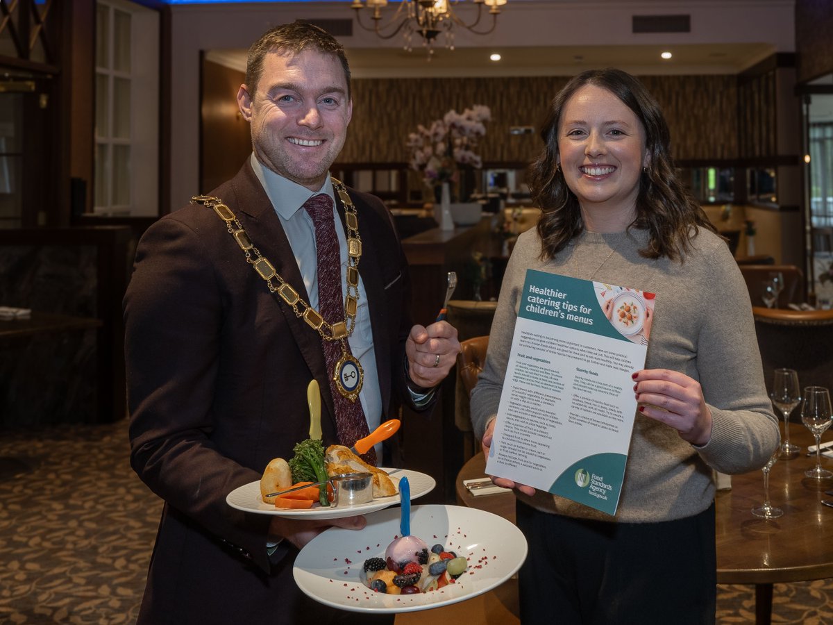 Eddie McKeever, President NIHF and Jennifer McGonagle, Senior Nutrition Policy Advisor, FSA launch the ‘Choice for Children’ initiative, where hotel restaurants are invited to develop diverse nutritious menu options for children. For further info visit nihf.co.uk