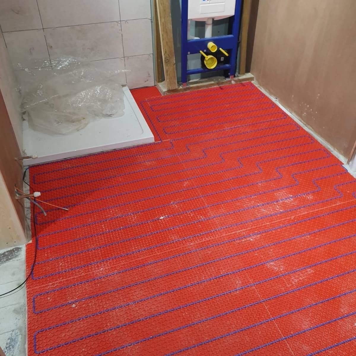 Warmup_Plc's tweet photo. Upgrade your flooring game with DCM-PRO! 🛠️ Say hello to easy installation and goodbye to cracked tiles. Protect your floors and enjoy the warmth all winter long!

Get an instant quote today: https://t.co/cdlqDVB7lN

 #DCMPRO #underfloorheating🏡 https://t.co/YvO1a0TnnK