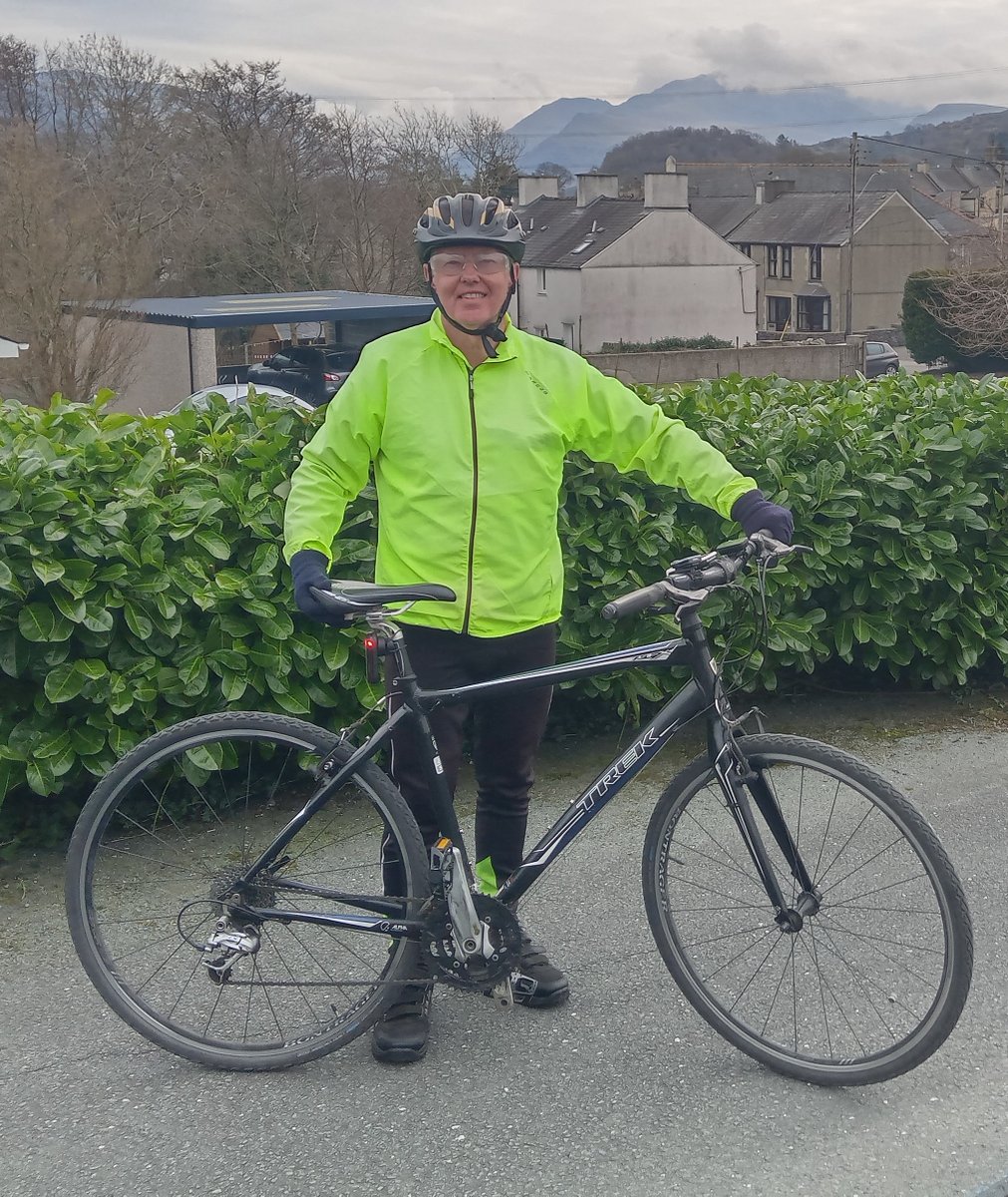 Fundraiser Malcolm Pitts is swimming 10 miles and cycling 700 miles to raise money in memory of his wife Yvonne, who passed away in 2006 after battling breast cancer. Donate now: justgiving.com/page/malcolm-p…