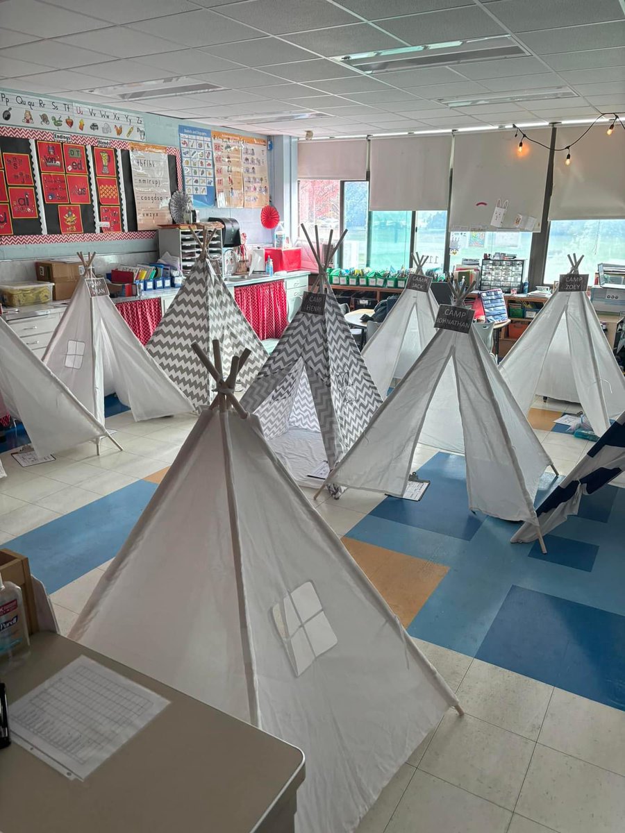 Who needs desks? Time to go camping! Check out this awesome room transformation! 🏕️📚 Teachers rock for making learning this cool! #schoolshouldbefun