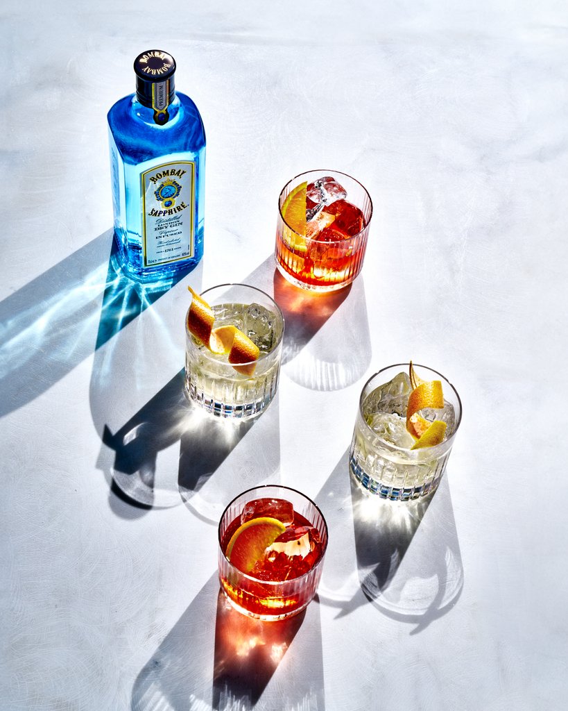 homeofbombay's tweet image. Picture perfection 😍

#BombaySapphireDistillery #HomeOfBombay #Gin #Negroni #Cocktail #GinCocktail #BombaySapphire #StirCreativity