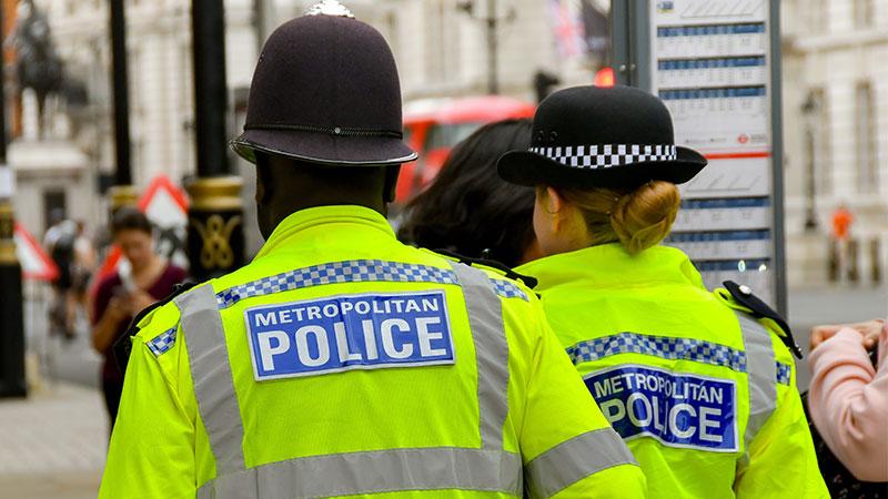 Recently, we launched our new Policing BA course aimed at tackling the issues modern policing is facing 🚨 The course, led by Dr Paul Betts, allows students to progress onto the degree holder entry program to join the police✨ 🔗 Read more here: bit.ly/3W4QOhF