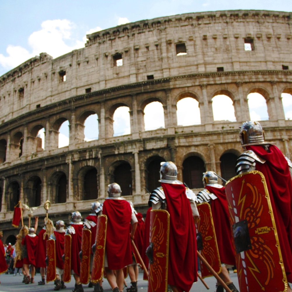 Hoy la ciudad de Roma, cuna de occidente y capital italiana, cumple 2777 años de vida. Larga vida a la loba 🐺 #ElAzzurro 🇮🇹 @ItalyinUruguay