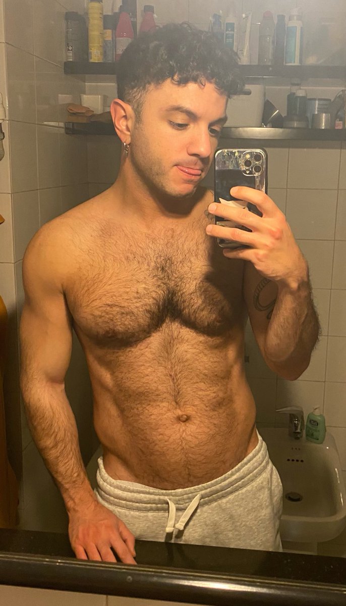 Lina Galore tweet media