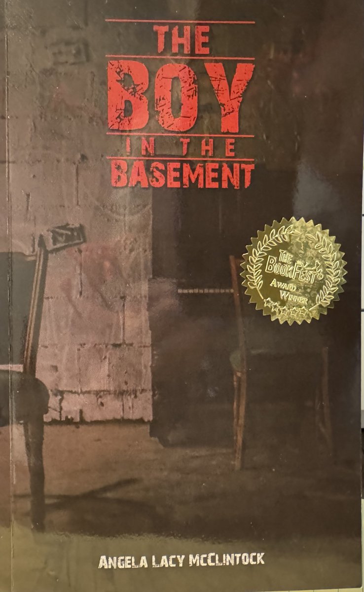 Murder-Madness-Mystery with a touch of romance.
2024d Bookfest First prize winner for Psychological Thriller.
The Boy in the Basement a.co/d/iwiBCwJ