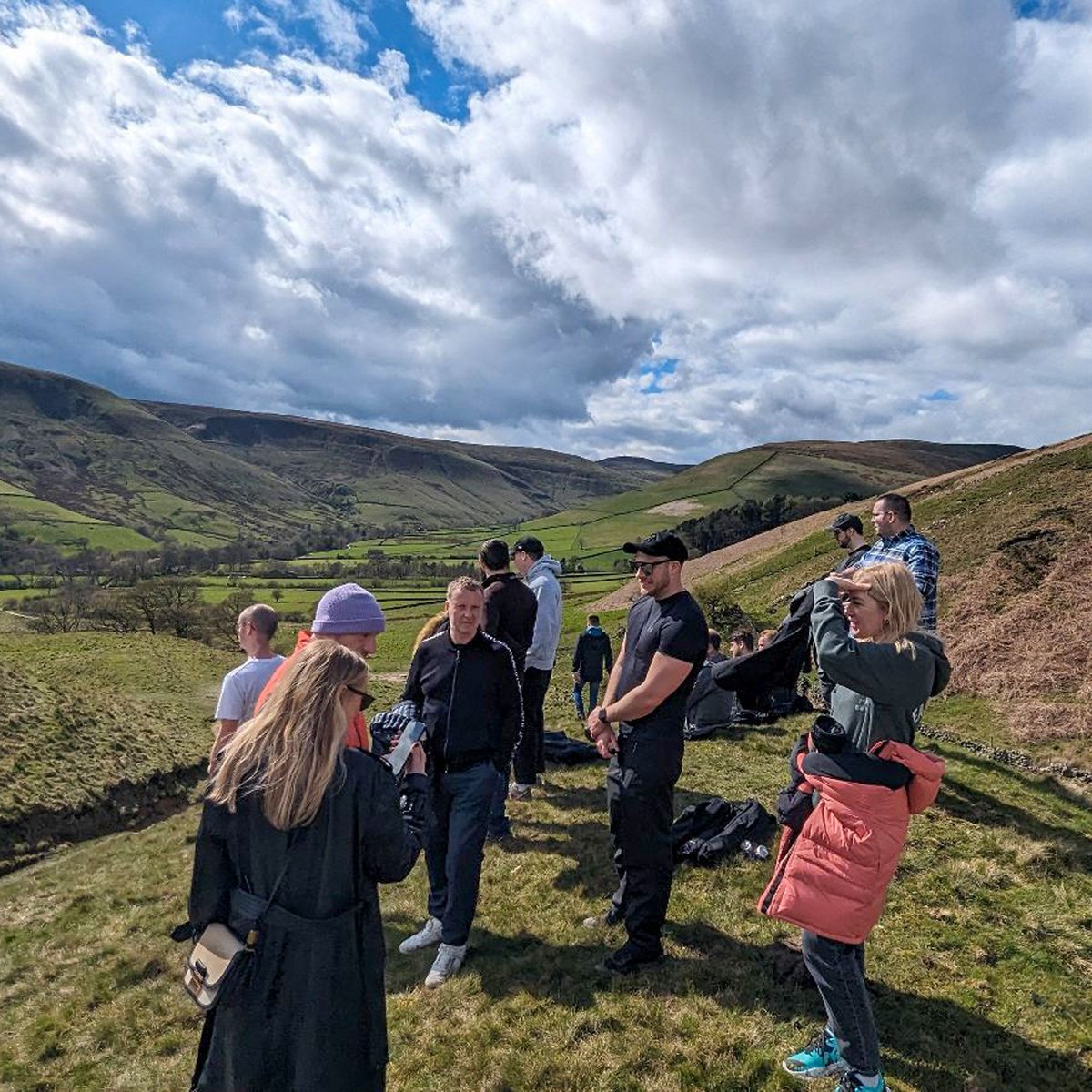 PikcellsUK's tweet image. We know that strong #Teams are built on #SharedExperiences &amp;amp; mutual support, so last week we traded our desks for hiking boots &amp;amp; ventured into the #PeakDistrict, treking a section of the #PennineWay + a few pub-based pitstops, before circling back for evening of games &amp;amp; laughter.