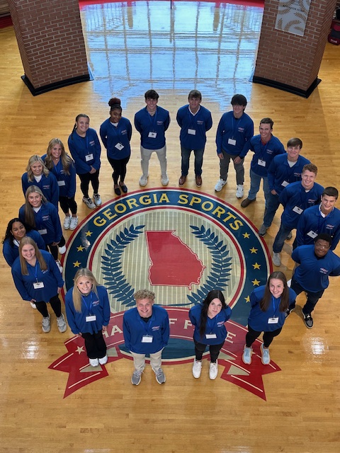 Take a minute to apply to be a member of the GHSA Student-Advisory Council for 2024-25. Meet new people, represent your classification, be a leader! forms.gle/m1RGisrCtdr5in…