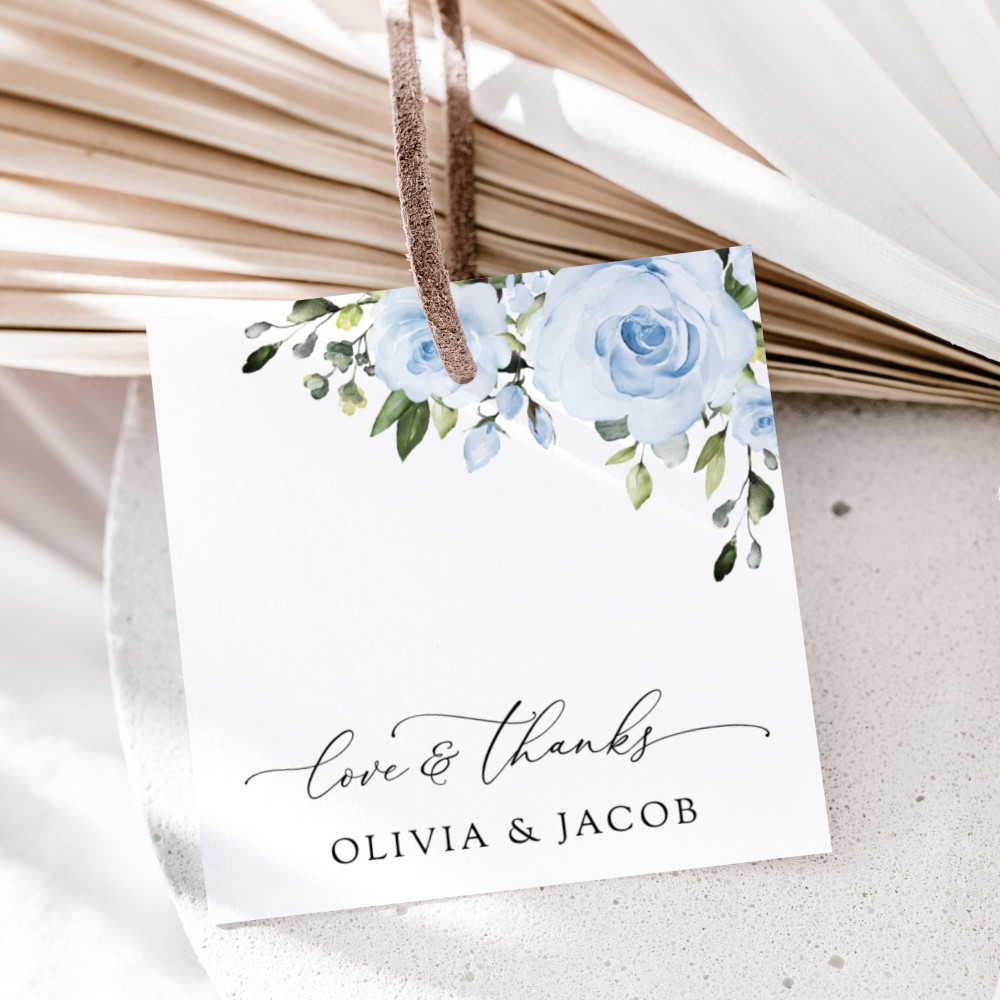 Accessorize your wedding gifts with floral favor tags! bit.ly/49PMaav #wedding #weddingstationery #favortags #gifttags #SHdesigns