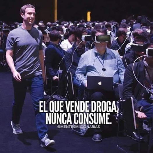 NUEVO HOGAR✍️
- El CEO de Pepsi fue grabado diciendo que nunca dejaría que su familia tocara ninguna de sus bebidas.
- Mark zuckerberg pone cinta adhesiva sobre la cámara y el micrófono de su portátil.
- Steve Jobs prohibió a sus hijos usar el iPad.
- Bill Gates limitó…