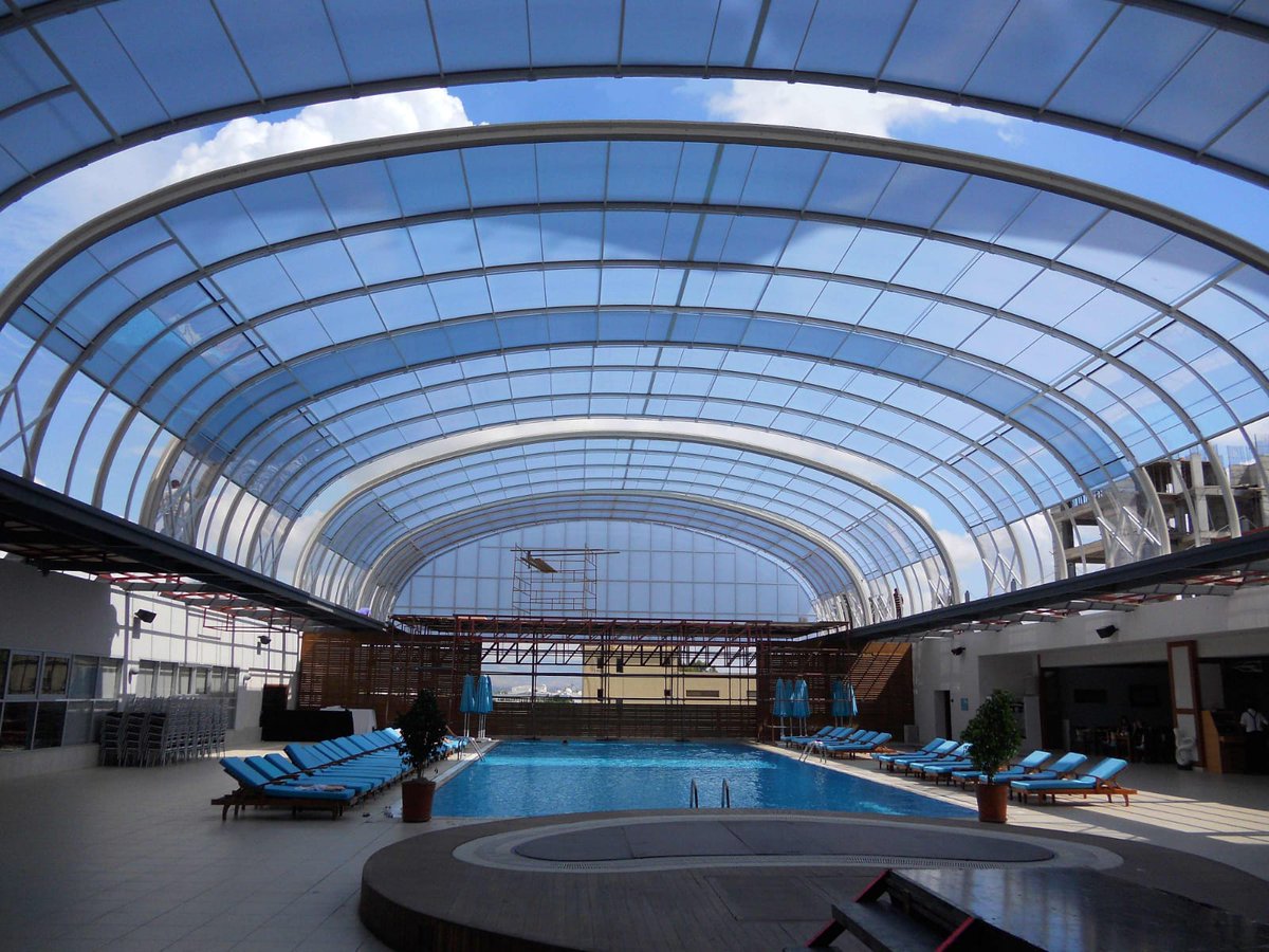 litrausa's tweet photo. With our system you can make the difference. Even if outside is rain, wind even snow, you donβt care. Whit our Telescopic Pool Enclosures you can let your customers come even if summer or winter.
https://t.co/9dSO3PykK9
#roofsystems #roofing #roofs #poolenclosure #pool https://t.co/qTDoxYpBmF