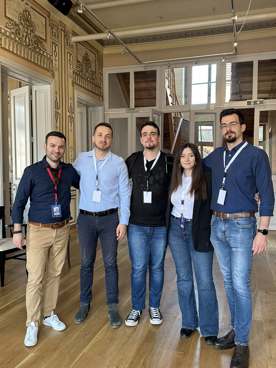 American Space Xanthi tweet media