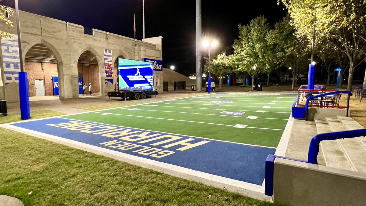 Tulsa has a miniature version of H.A. Chapman Stadium right behind its home bleachers. It has turf, lights, end zones, a TV & is a cool spot for kids to play during the game. Would love to see more of these added at other college stadiums (space permitting) in the future.