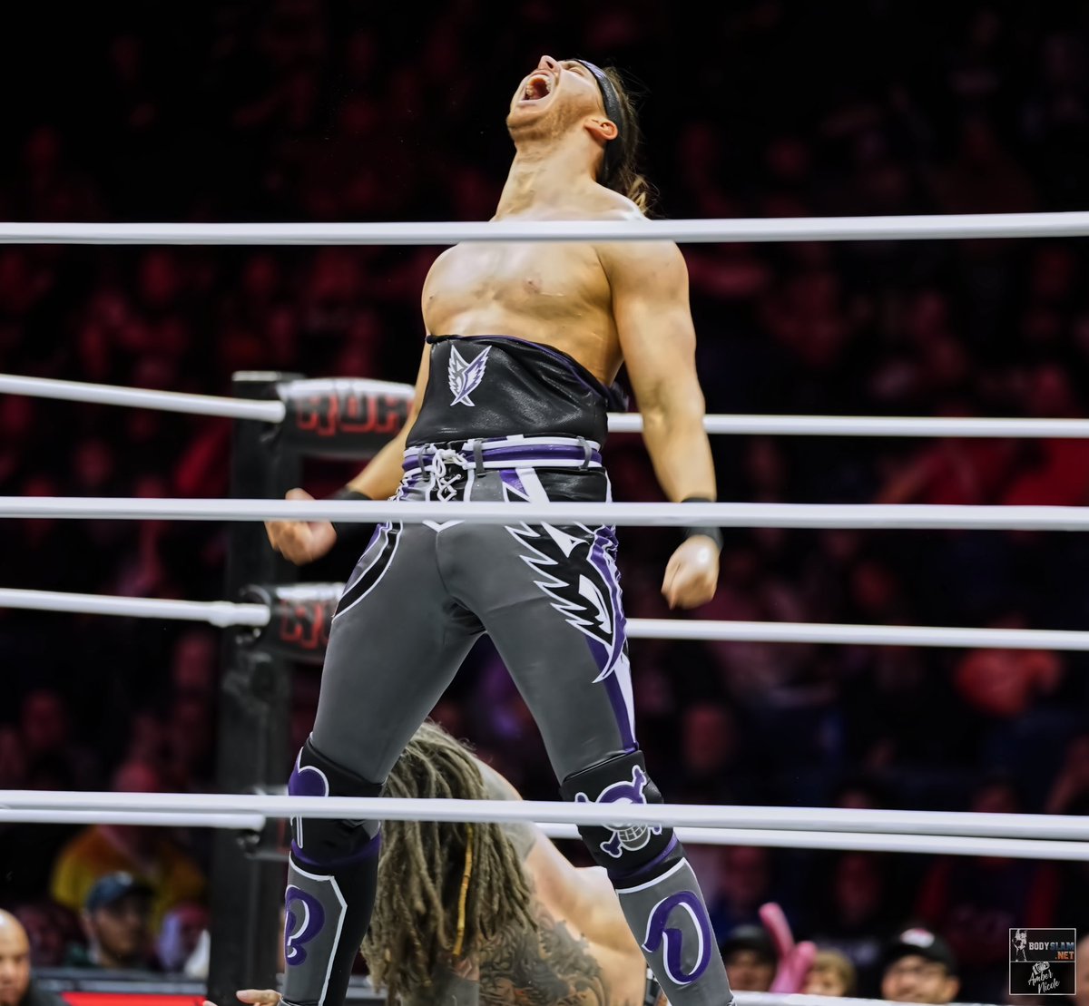 AmberNicoPhoto's tweet photo. The Righteous Brothers vs. Bryce Donovan and Chico Adams at ROH in Worcester, MA #aew #aew #aewdynamite #aewrampage #therighteousbrothers #dutch #vincent #brycedonovan #chicoadams #aewcommunity #ringofhonor #allelitewrestling #allelitewrestlingnews #wrestling #wrestlingmedia #wrestlingfan #wrestlingfans #femalephotographer #digitalphotography #ambernicophoto #ambernico #sony #boston #gothgirl #massachusettsphotographer #worcester