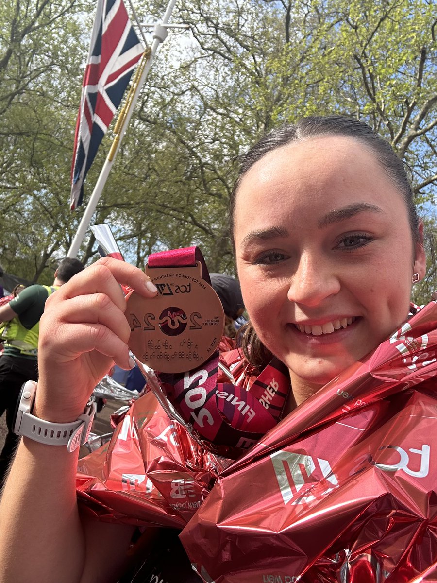 lucy_wieland's tweet photo. LONDON MARATHON, WHAT A DAY🥇👏🏼

The best supporters🫶🏼 everyone who was there, everyone who messaged me, everyone who sponsored me, you all got me through it so THANK YOU! 

Over £10,000 now raised since I was diagnosed for @DiabetesUK 💙 Today I feel proud🥲 https://t.co/nKd26d6zhk