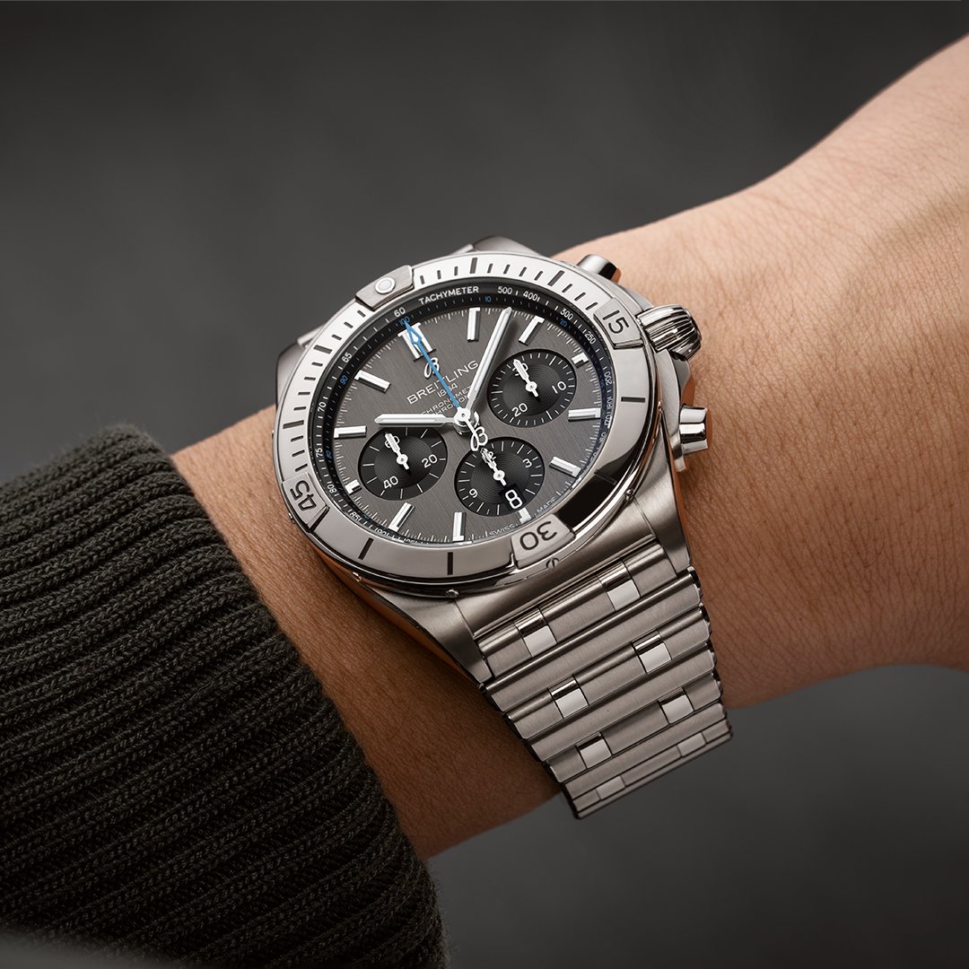 The Chronomat series is a cornerstone of Breitling's heritage. It is presented in two variants: the 42 Titanium and the Super Chronomat 44.

Available today at bit.ly/3Wuvy2K or call our team on 01335 453 453

#CWSellors #JuraWatches #Luxury #Breitling #Squandonamission