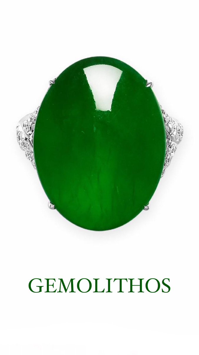 This is how A Superb Gem quality Imperial Jadeite Jade looks like, Enjoy. #gemolithos #ioannisalexandris #ring #rings #jade #jadeite #gold #antiquejewellery #diamond #amazingjewelry #gem #collection  #magnificentjewels #green #estatejewelry #ruby #royal #unique #emperor #imperial