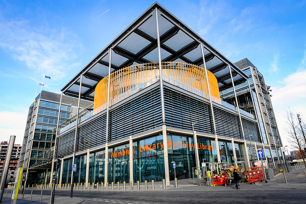 Due to a suspect package at Wembley Arena, Brent Civic Centre & most of Engineers Way is currently closed. Council services running from the civic centre are not currently available. 🧵1/2