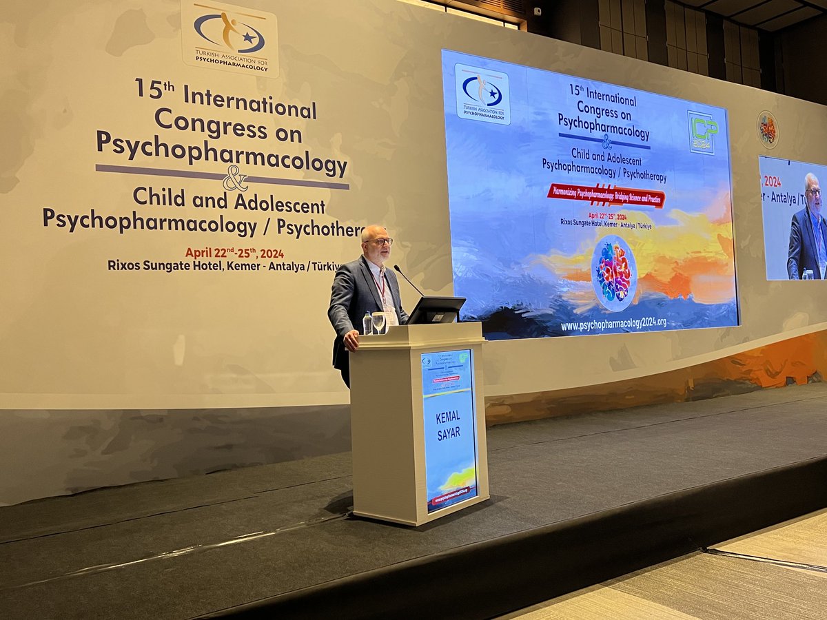 Başkanlığını yürüttüğüm 15. Uluslararası Psikofarmakoloji ve Çocuk ve Ergen Psikofarmakolojisi kongremiz Antalya’da başladı. Tedavi alanında güncel gelişmeler, otuzu aşkın yabancı ve yüze yakın yerli bilim insanının katkılarıyla ele alınacak.