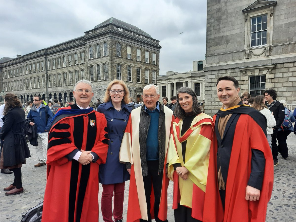 School of Education tweet media