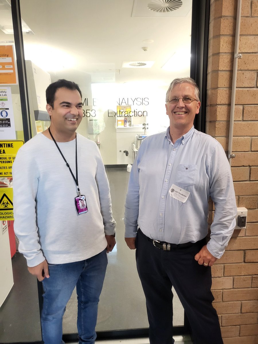 We @UNSWRNA visited @NMIAustralia today. Fantastic to catch up again with Adam Jamting @ajamting and Victoria Coleman to discuss better methods for mRNA-LNP characterisation. Pleased also to catch up with @Thordarsongroup alumni Dr. Fayaz Ali @FayazAliLarik1 #ozchem at NMI!