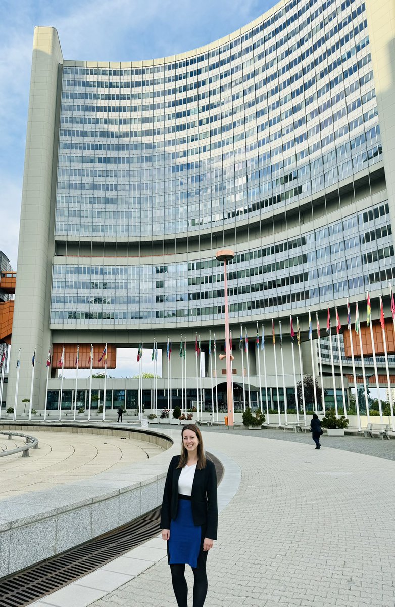 After 3 years with @UNODC_SEAP in Bangkok, I just moved back to Vienna and joined the @UNODC Global Programme on Implementing the Organized Crime Convention @UNODC_UNTOC. 

I feel very grateful for these unforgettable years in #SoutheastAsia and proud of all the work accomplished