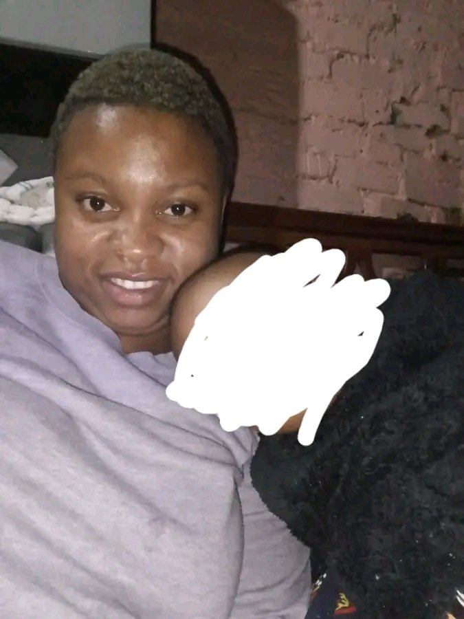 MDNnewss's tweet photo. MISSING

"Itumeleng Mogale was last seen by her colleague that was in a taxi with her and she apparently got off at 2nd avenue in Alex  on Saturday, the day she went missing. 

"She's 27 years of age. She resides at 87 2nd avenue in Alex.
 
If anyone sees her can contact us at 0733142340 or 0692301140."