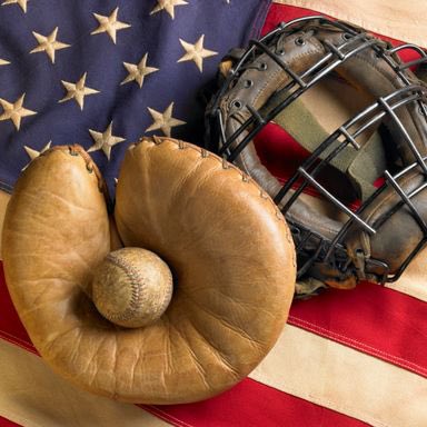 BuddyPoppy2's tweet photo. What do you get when you cross a tree with a baseball player?
ππ»ππ»
Babe Root!
#hithardrunfastturnleft #NationalBaseballDay https://t.co/ueYItBy2kv