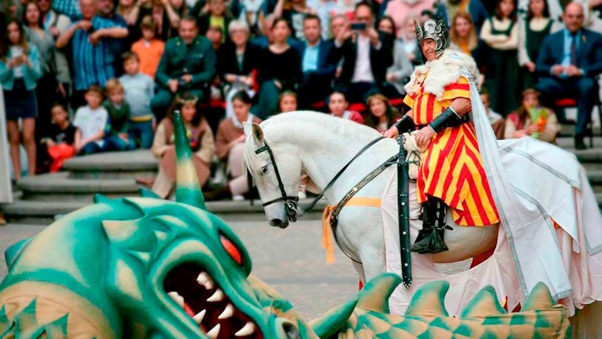 Aragollect (@aragollect) on Twitter photo 