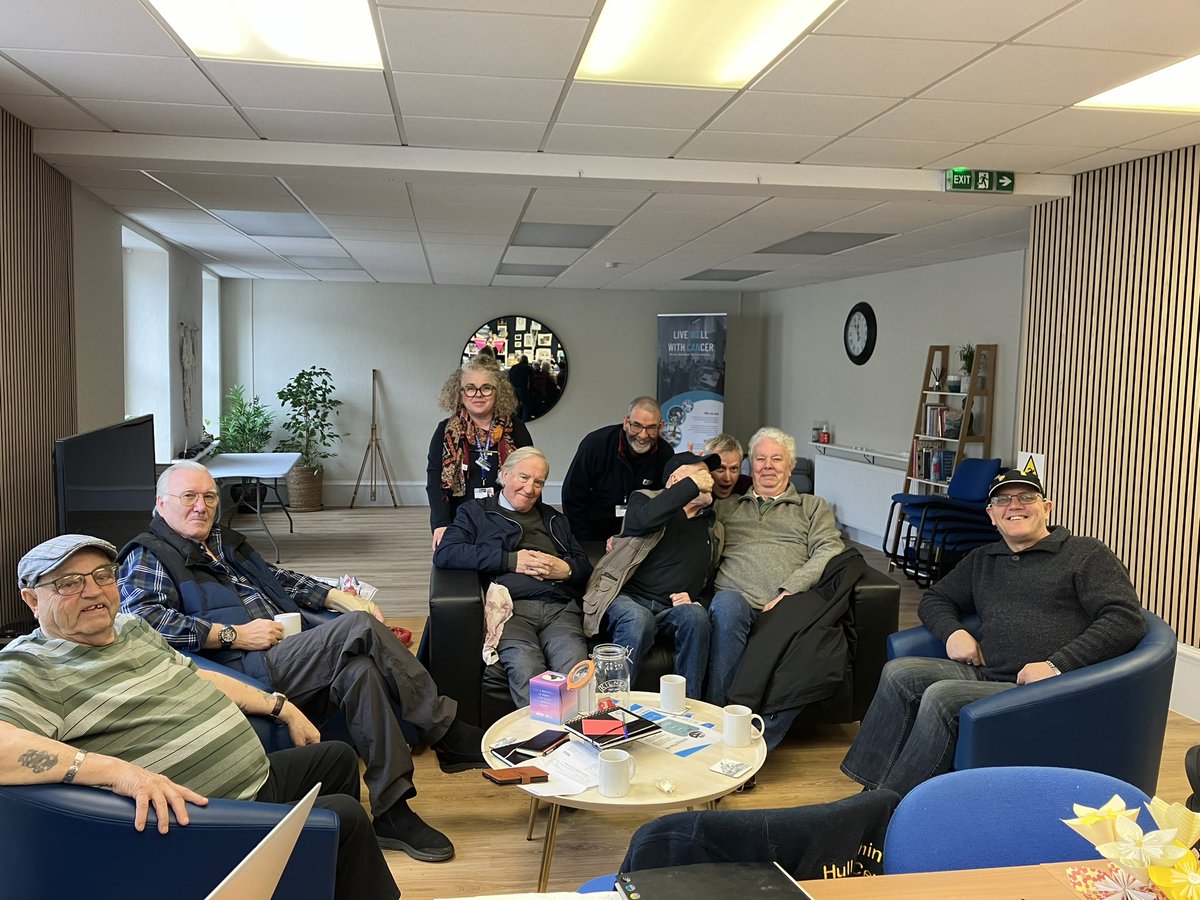 LiveWellwtCan's tweet photo. It was lovely to see the retired #fishermen host their meeting here today. Always lots of friendly banter.
Deb from the @FishMishCAware was also here to chat to the men about volunteer cancer champions.
To find out more contact Debπ
#livewellwithcancer #northshields https://t.co/xUHLxBLAxB
