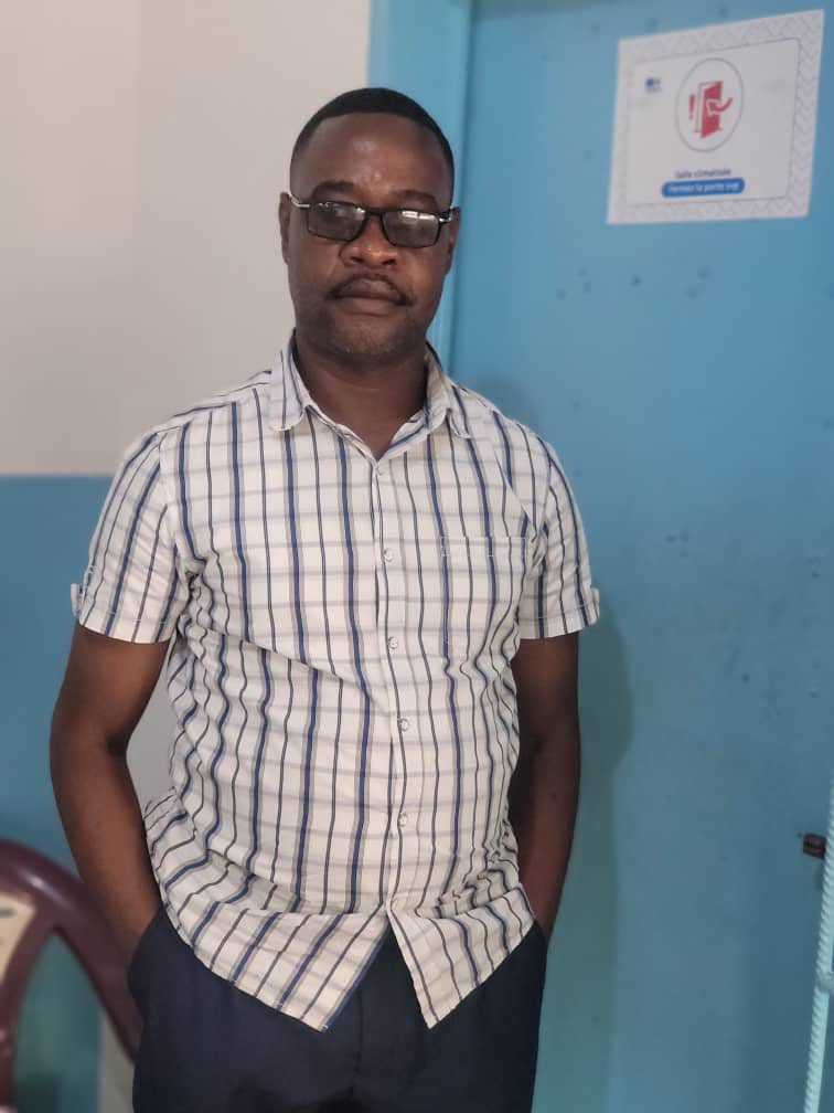 Bonjour famille,
Ma famille et moi tenons à vous informer le décès de notre  Frère Mbuyi Laurent survenu ce jour aux cliniques Ngaliema à Kinshasa.
Le programme de l’inhumation vous sera communiqué ultérieurement.
Je pleure mon grand frère, cœur blanc 🤍, le plus doux d’entre