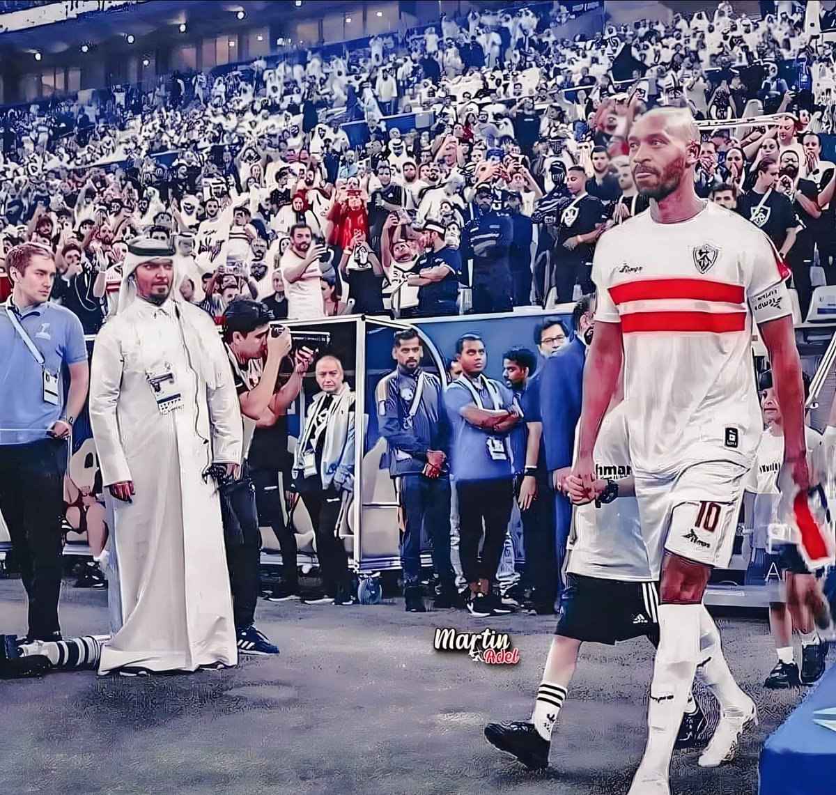 بتحاسبوه ليه علي مجهوده اللي قل ؟ ما تحاسبوا السنين اللي جريت بيه وهو لسه بيعافر عشان الزمالك ، بتحاسبوه ليه علي إنه بيعافر في الصعب بالكوره ؟ و هو مش لاقي لاعيبه جنبه بتسهلها عليه ، بتحاسبوه ليه علي إنكم عايزينه يطلع نار من بوقه علطول ؟ و هو أكبر لاعب في الفرقه سناً'🖤