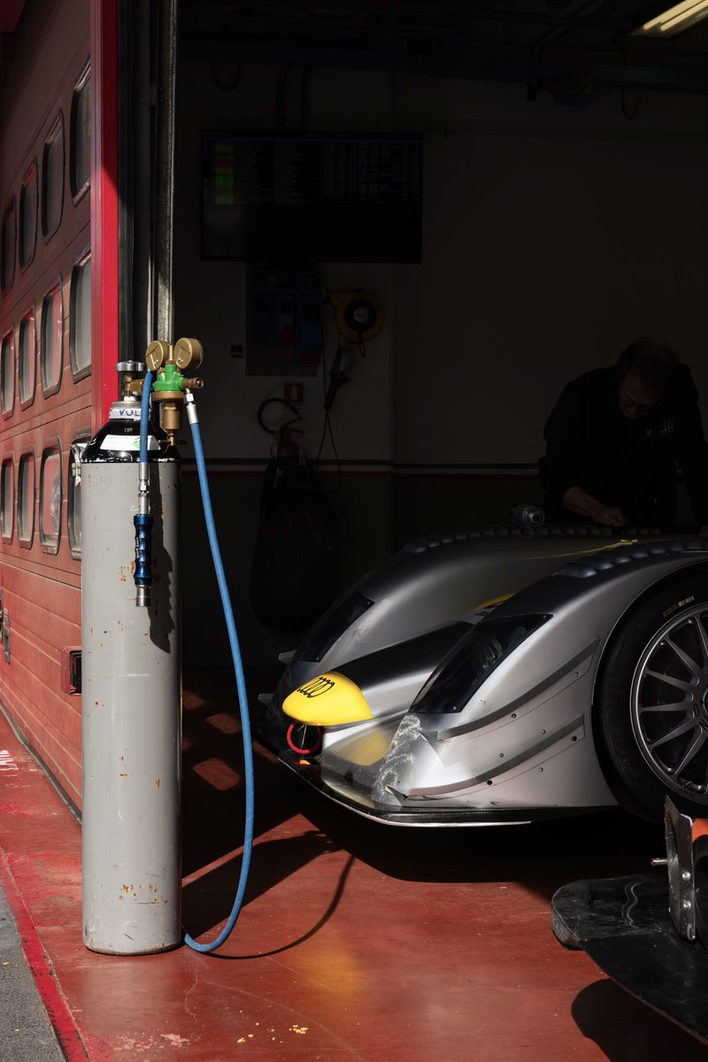 R8 LMP
#IMAGEBYOVERY
#mugelloclassic #ERL #peterauto
#MondayMotivations #R8 #travel #print