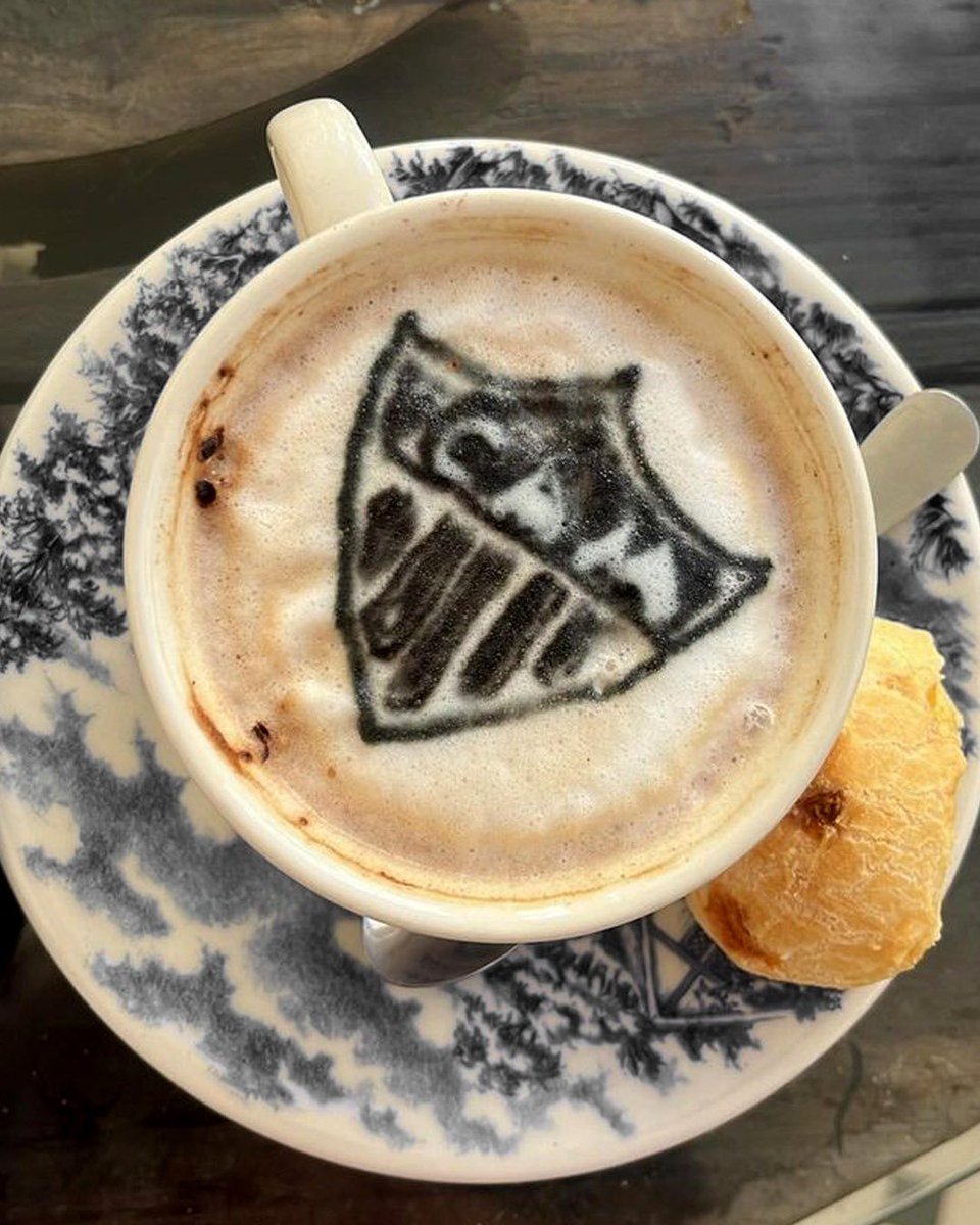 Atletico's tweet photo. ☕ Bom dia, Massa! Que seja uma ótima semana pra gente 🙏🖤🤍

📸 Sarah Leite https://t.co/9Y4cSqql23
