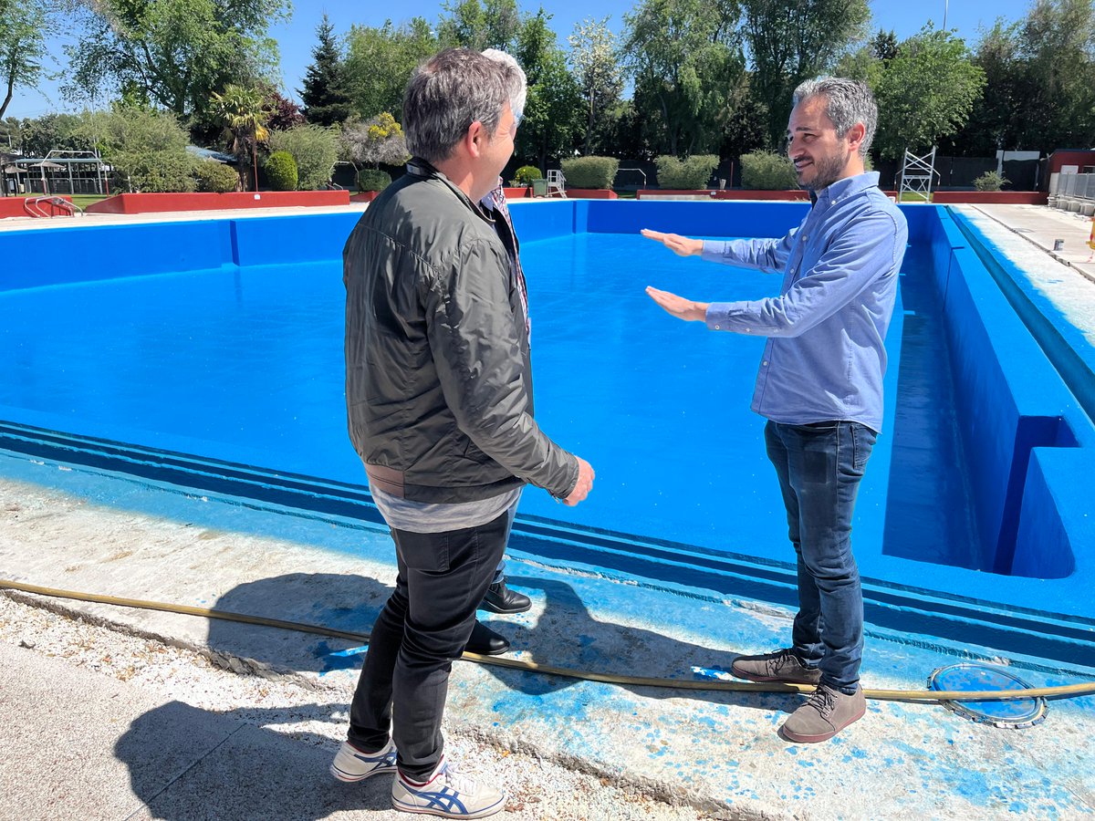 ✅La remodelación de la piscina municipal de Pinto avanza a buen ritmo de cara al verano, tras finalizar las obras del vaso

🗣️ <a href="/fgonzalezjaen/">Fernando González Jaén</a>: "Lejos quedan los tiempos en los que las obras en la piscina de verano se hacían en verano"

📰Más información👉 acortar.link/l7aPz1