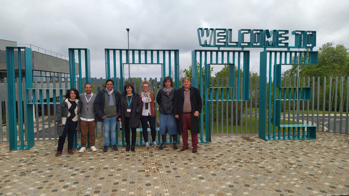 KIMIKA_DonBosco's tweet image. Last week #chemistry teachers of #LabAnalysis&QualityControl and #FarmaBioProdManufcturing received the visit #HHBK teachers from Dusseldorf to prepare student´s #ErasmusPlus mobility. We have also visited @viralgen_vc and @marie_brizard_official Thank you very much!!