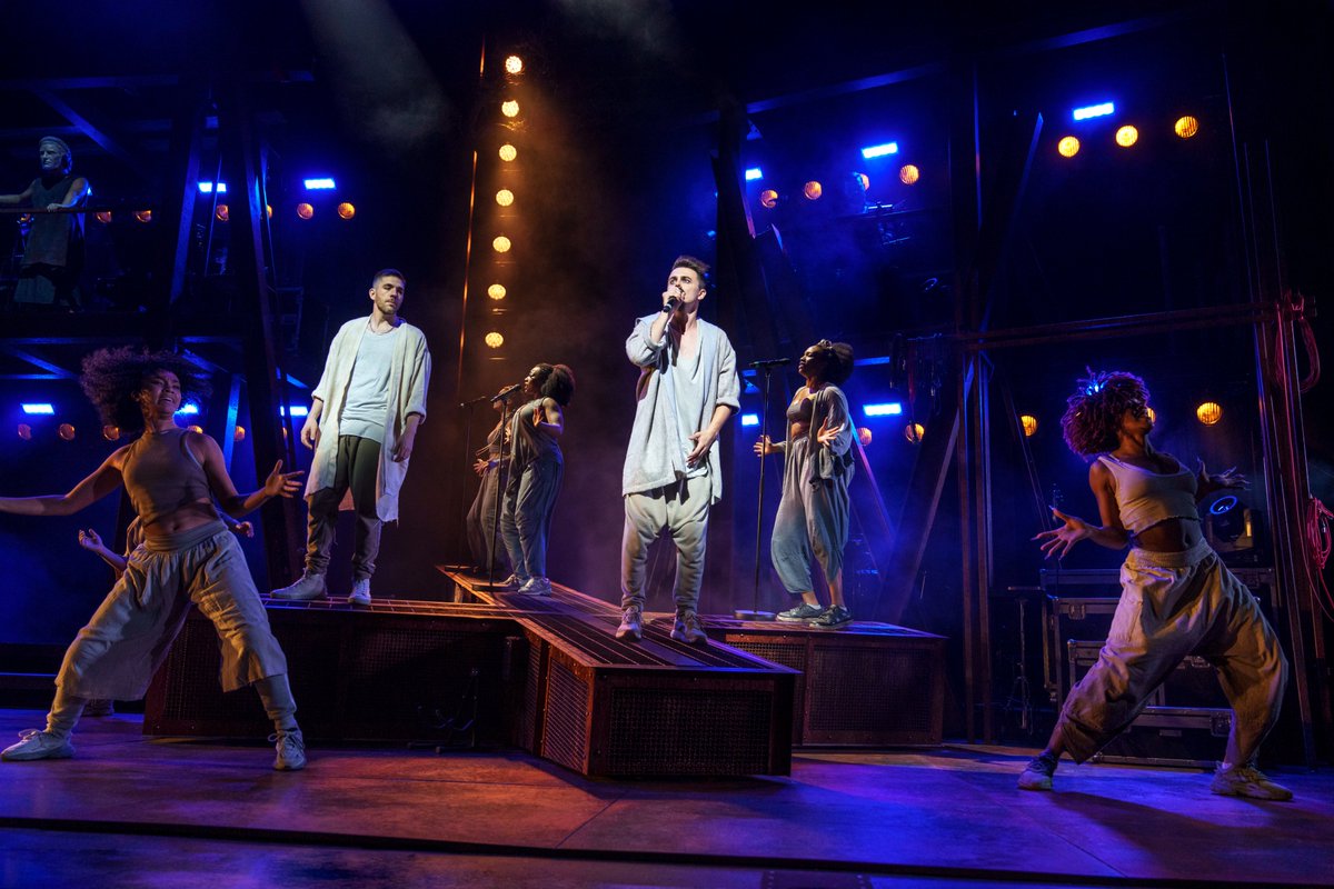 Always had a love hate relationship with Jesus Christ Superstar - adore the score, but often felt uneasy with some productions. However, this award winning production of @JCSTheMusical at @brumhippodrome is more like going to a rock concert. Breathtaking!