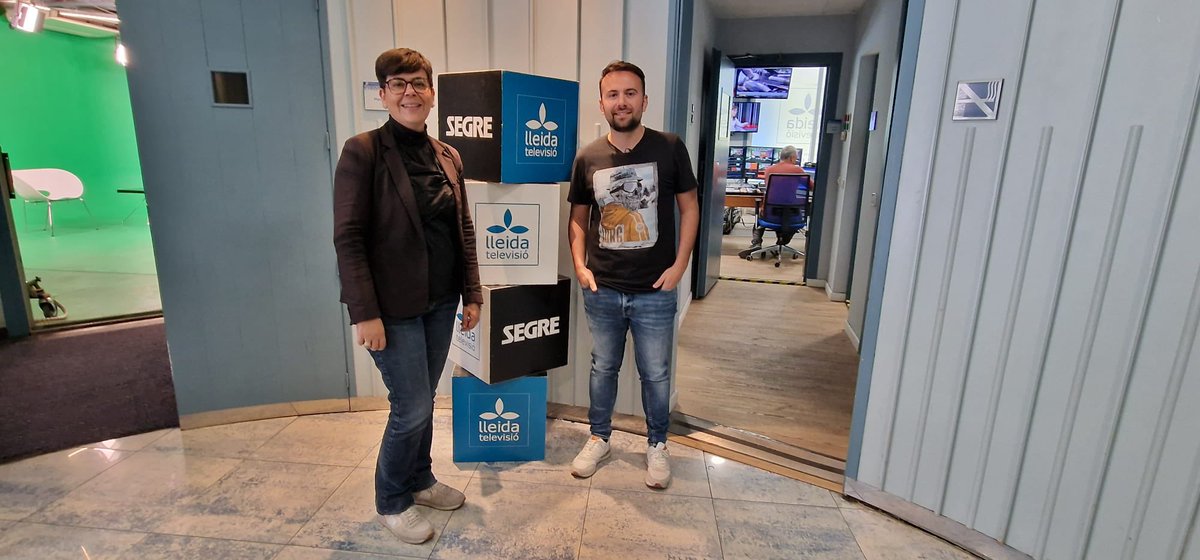 BalafiaVolei's tweet photo. 📺Avui, a les 21.15, @AleixBerges entrevista la presidenta del club @vortega_ al programa #ElMarcador de @LleidaTV 
.
.
💚No us el perdeu‼️
.
.
#sombalafiavolei #sumatalverd #voleibolitzat https://t.co/S7ldLQwgdL