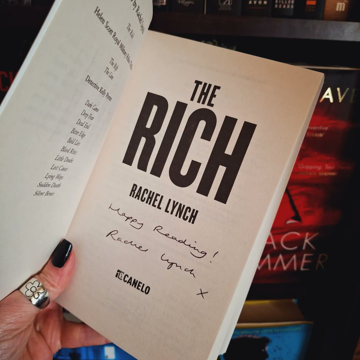 I'm so late in opening my last @MyChronicleBB, but I guess better late than never! Loving the sound of this SIGNED copy of #TheRich by @r_lynchcrime and published by @canelo_co! Adding to my TBR! Have you read it? <no spoilers>