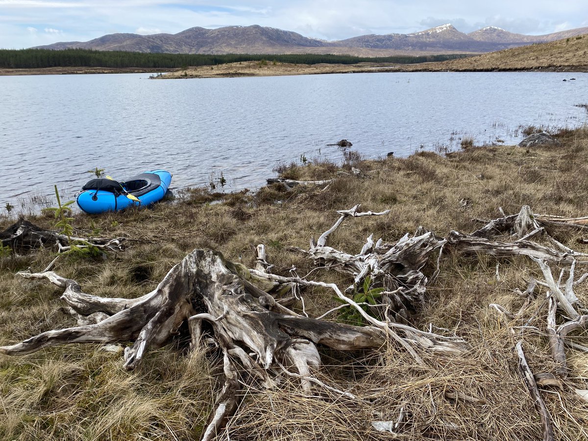 21.04.2024 A morning of rain at Alder Bay on Loch Ericht - so glad I climbed Ben Alder & Bheoil on Saturday. A clearing afternoon as I paddled to the dam. Walked out to Loch Rannoch. Pics need a click! #Munros #Packrafting #ThisIsPackrafting #hammockcamping #Scotland