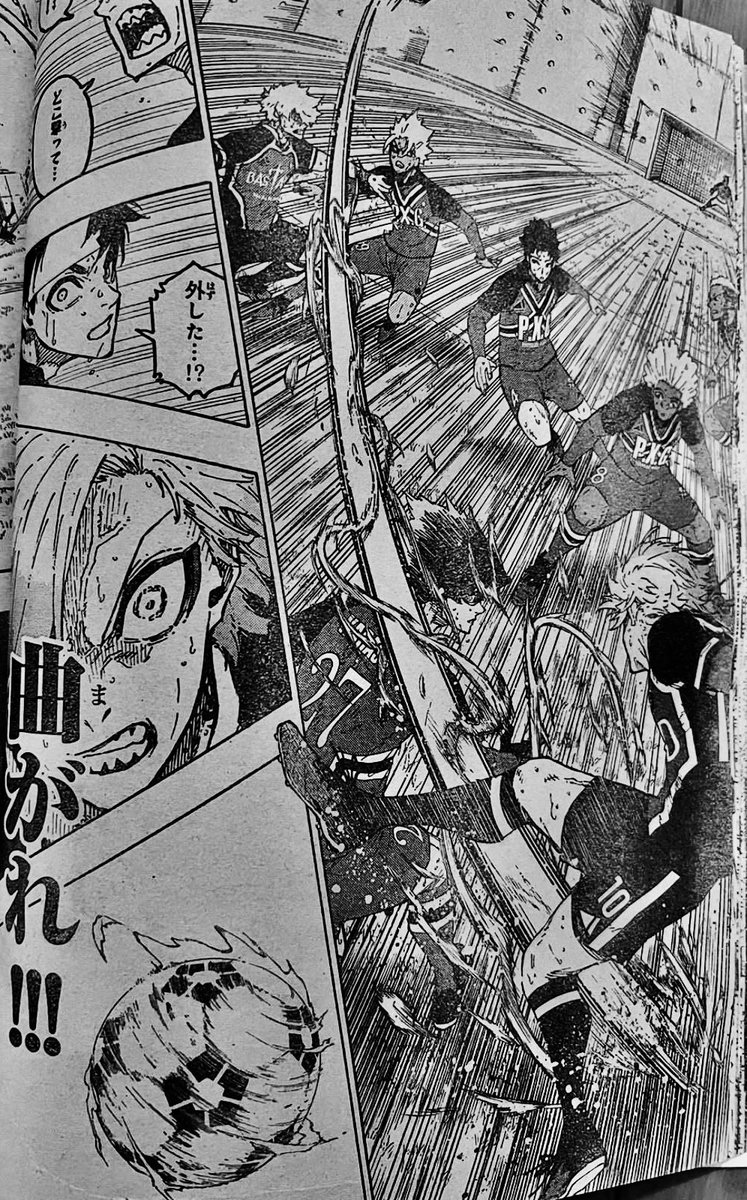 NewBear99's tweet photo. Blue Lock Manga Chapter 259 Spoilers (Last Page)
Kaiser Shoot Goes Through Everyone (Everyone is shocked) Ness sees unsuccessful shooting Isagi saw that coming
Kaiser Furious for missing the shoot🔥🤣💀
#bllk259 #bluelock259 #bluelock #BLLKSpoilers #ブルーロック #mangareader https://t.co/hDbmvxRDUn