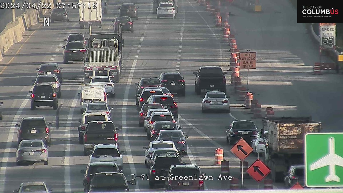 🚨Crash blocking the right lane of I-71 N/B at the top of the on-ramp from Greenlawn Ave.