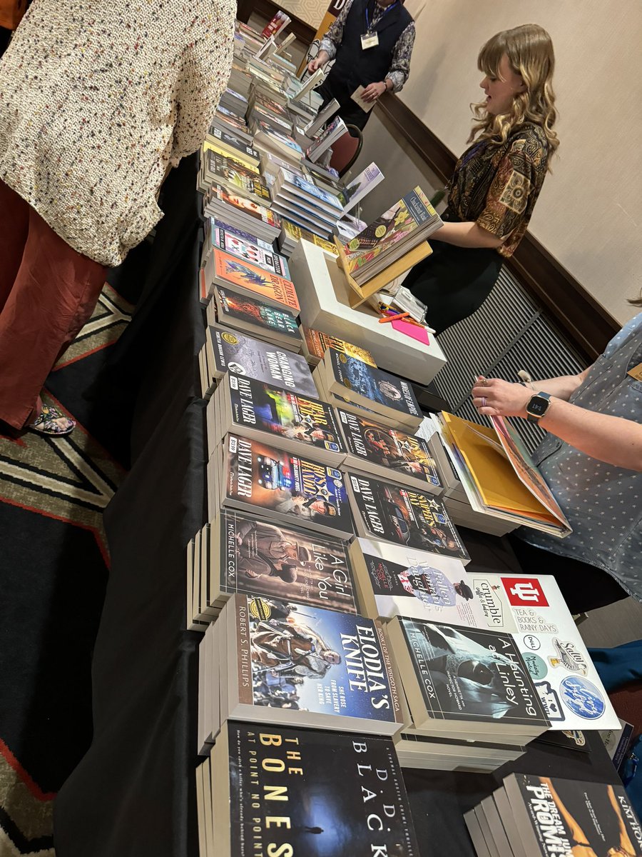 #CAC24 - what an INCREDIBLE weekend chocked full of solid writing information and tips. As a writer, I can NOT recommend the <a href="/ChantiReviews/">Chanticleer Reviews</a> conference enough. Bonus - it’s one of the most lovely group of creatives I’ve had the privilege of spending time with 💛