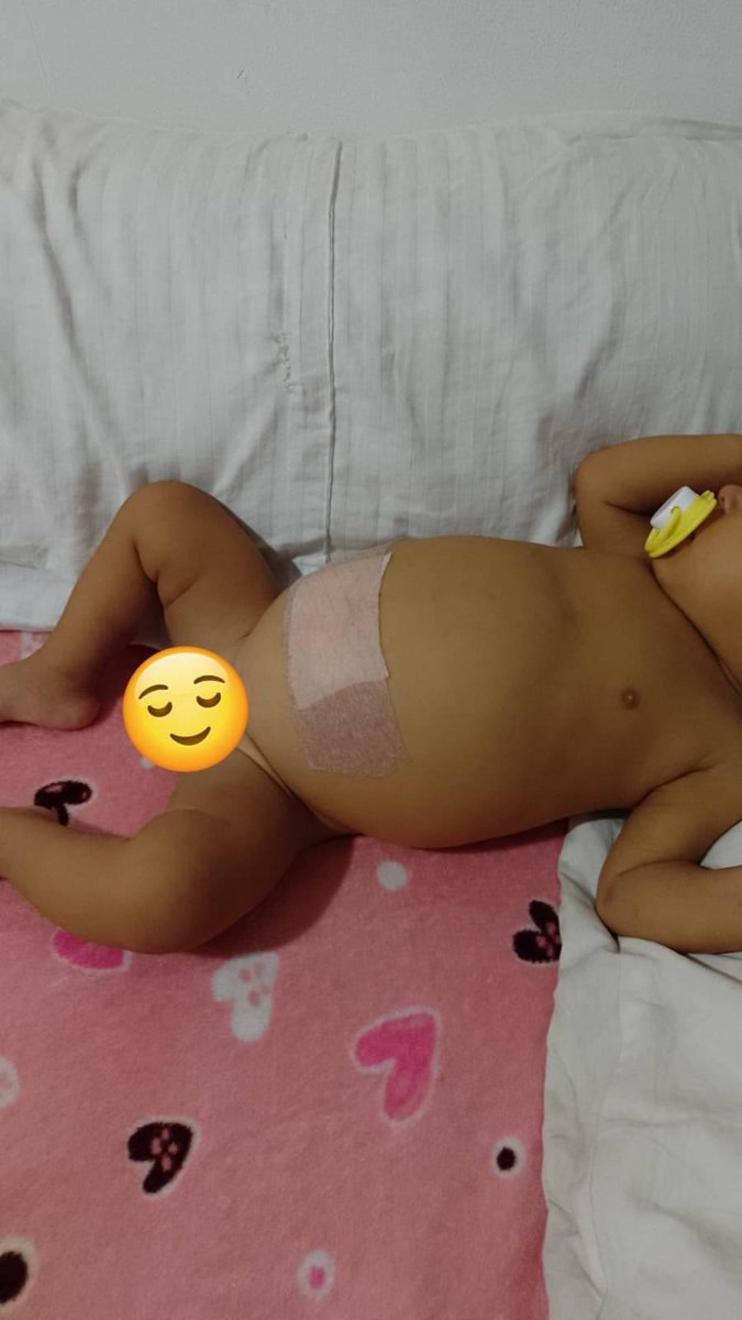 VillaLlano's tweet photo. Hoy una madre se encuentra desesperada, porque su bebé de 5 meses atraviesa un estado de salud muy crítico, ya casi 3 meses de clínica en clínica sin que se le haya realizado una atención médica eficiente que permita identificar con estudios especializados las causas 1/1 https://t.co/RKZRRQ1QN4
