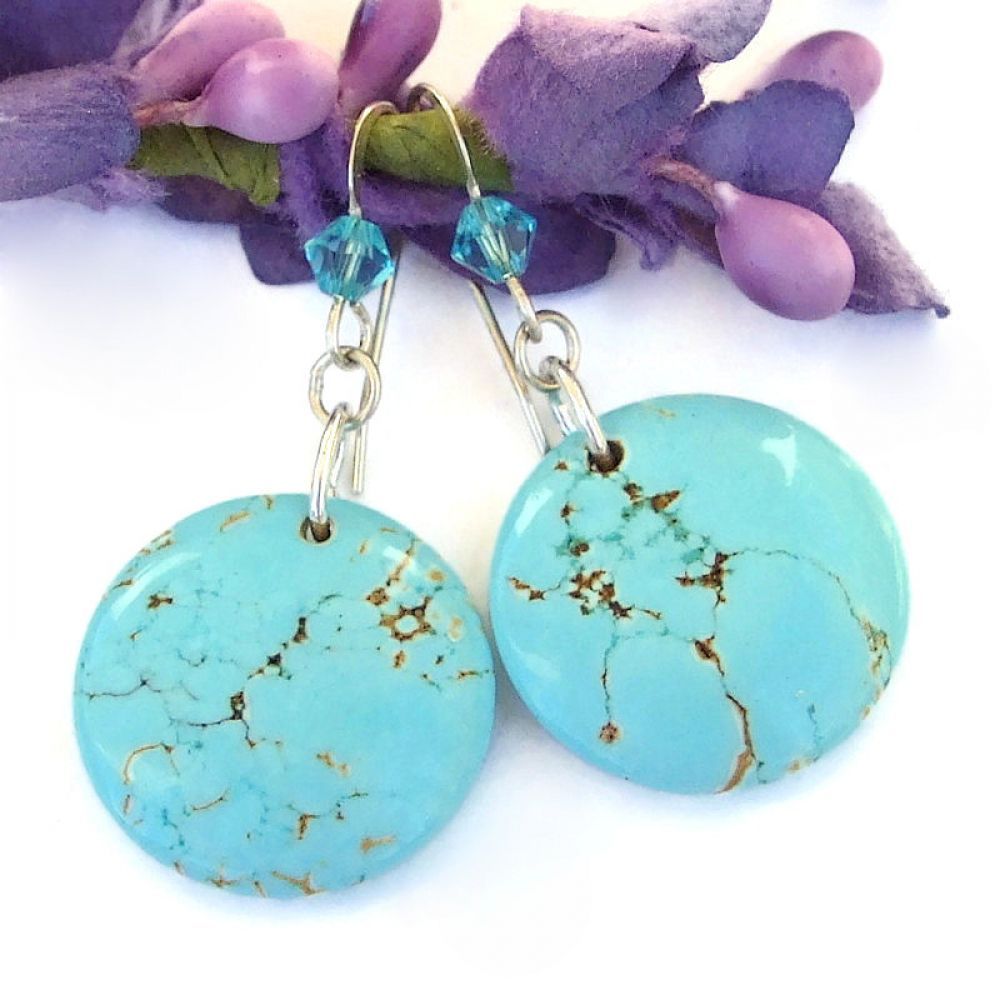 Rich looking turquoise magnesite disc earrings w/ Swarovski crystals: perfect jewelry for the Mom who loves the color of turquoise!  via @ShadowDogDesign #ccmtt #MothersDay #TurquoiseEarrings     bit.ly/TurquoiseTreas…