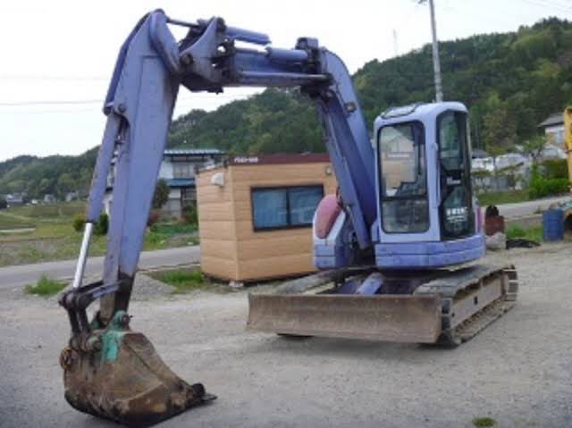 Og5Go's tweet photo. #人生を大きく変えた１台の乗り物はなんですか
KOMATSU PC75 https://t.co/mfrSvqFVK1
